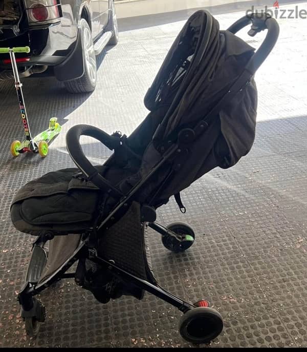 stroller and car seat 0