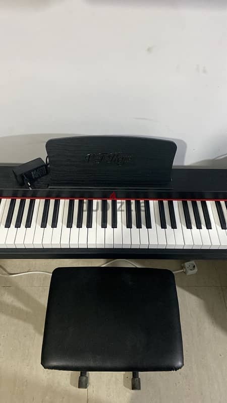 electric piano 4