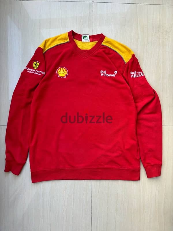 Authentic rare ferrari sweatshirt 0