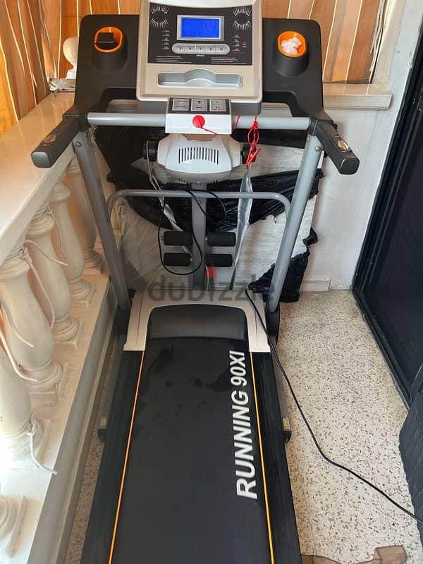 Treadmill RUNNING 90XI with Fat burning machine 2