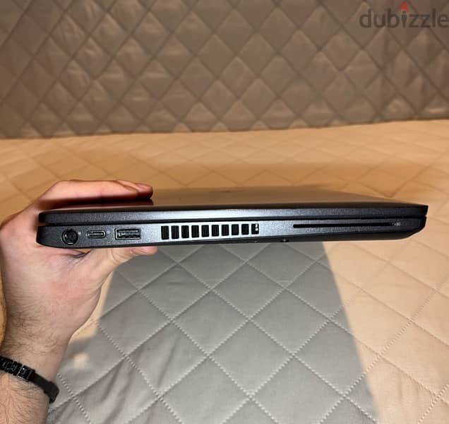 DELL Laptop Latitude 5400 4