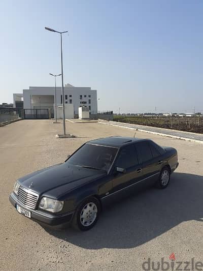 1-Owner ORIGINAL Mercedes-Benz E--Class--1990