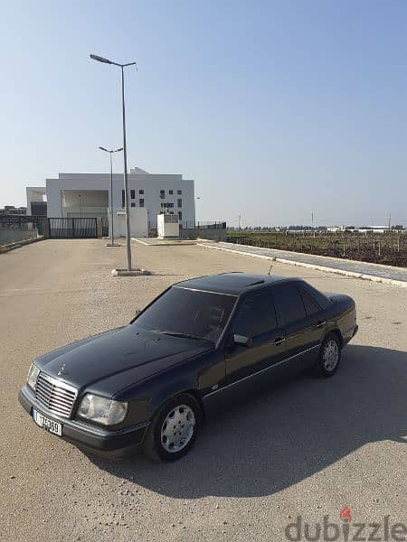 1-Owner ORIGINAL Mercedes-Benz E--Class--1990 0