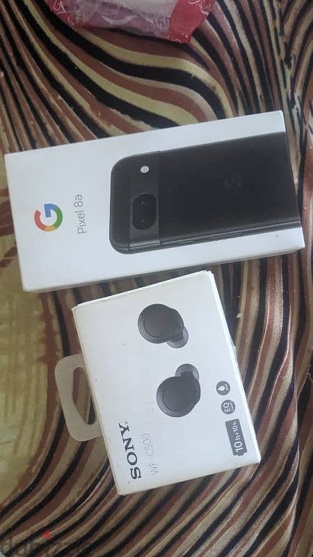 google pixel 8a with Sony earbuds 4