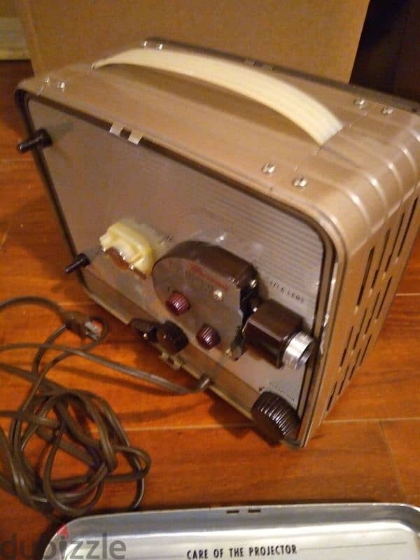 vintage projector 1