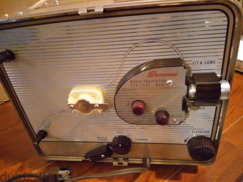 vintage projector 4