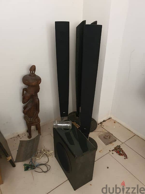 woofer with 4 speakers 0