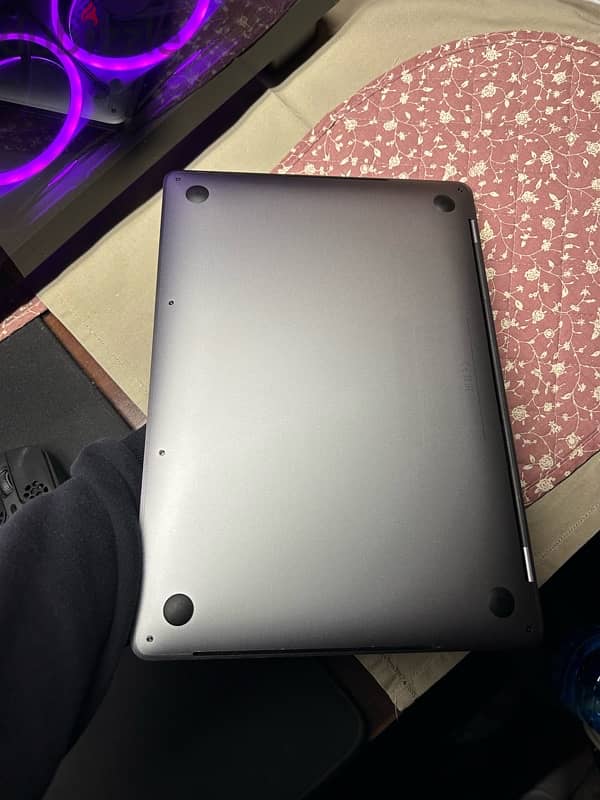 MacBook Pro 2019 2