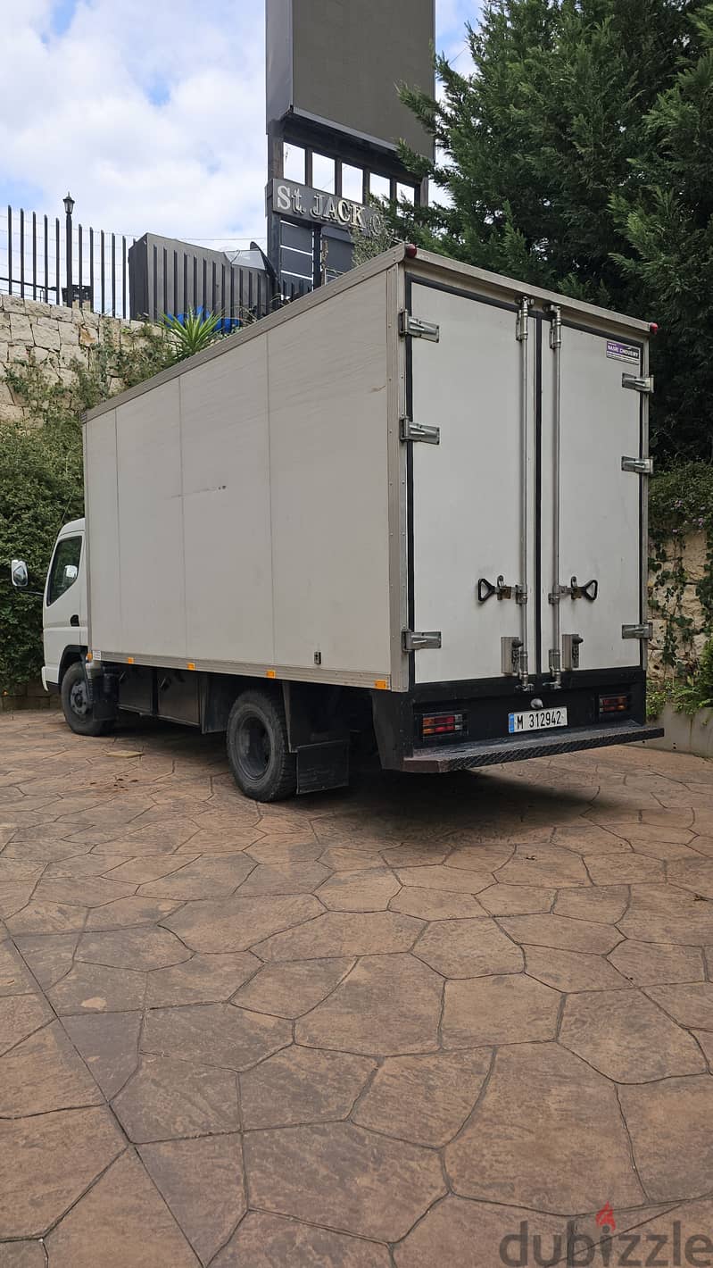 Mitsubishi Pickup 2015 CANTER CHASSIS 2