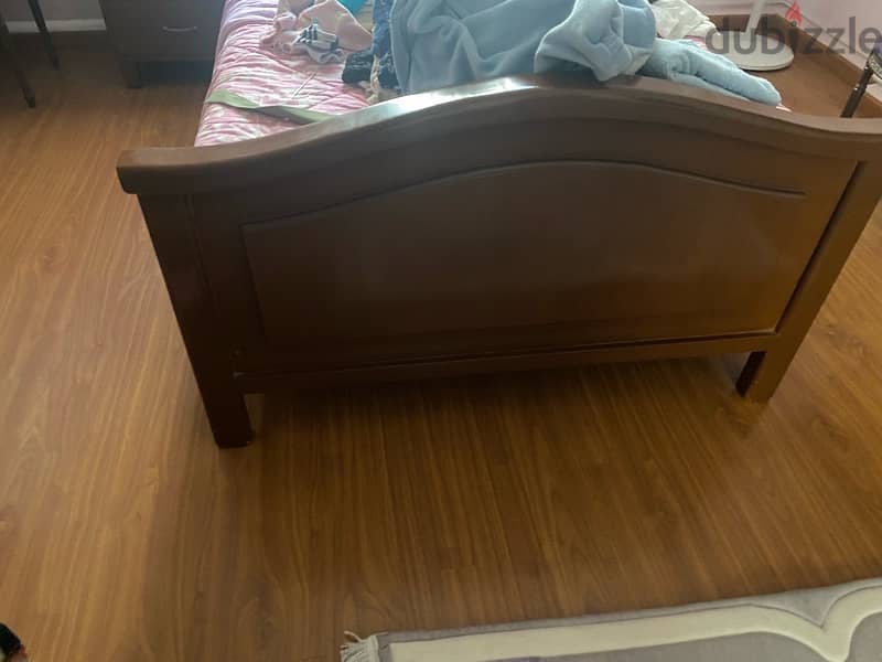 used 1 bed with desk and drawers and mattress 0