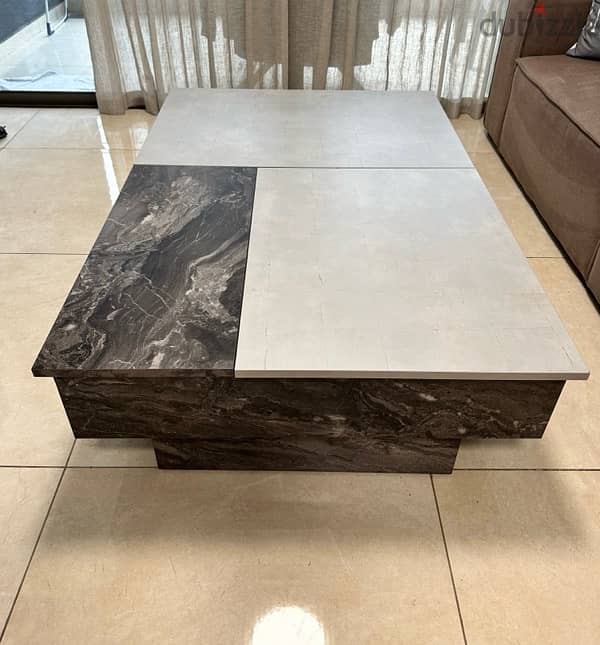 Big coffee table with storage mechanism 1