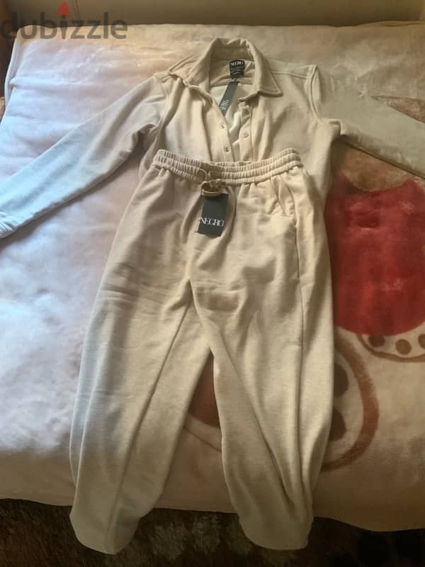 set size medium  fit large 1