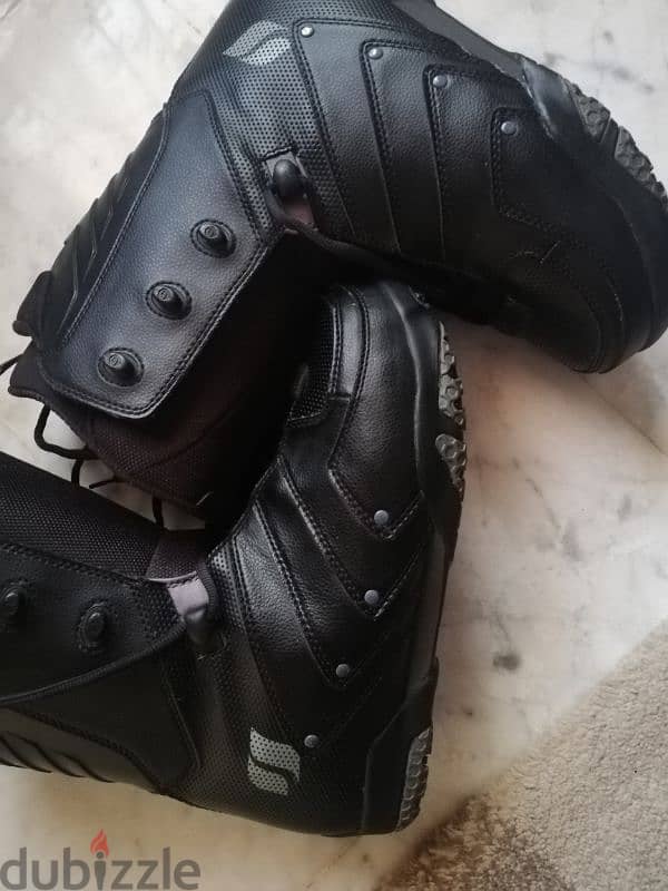 Flow snowboard boots size 44 _ 45 2