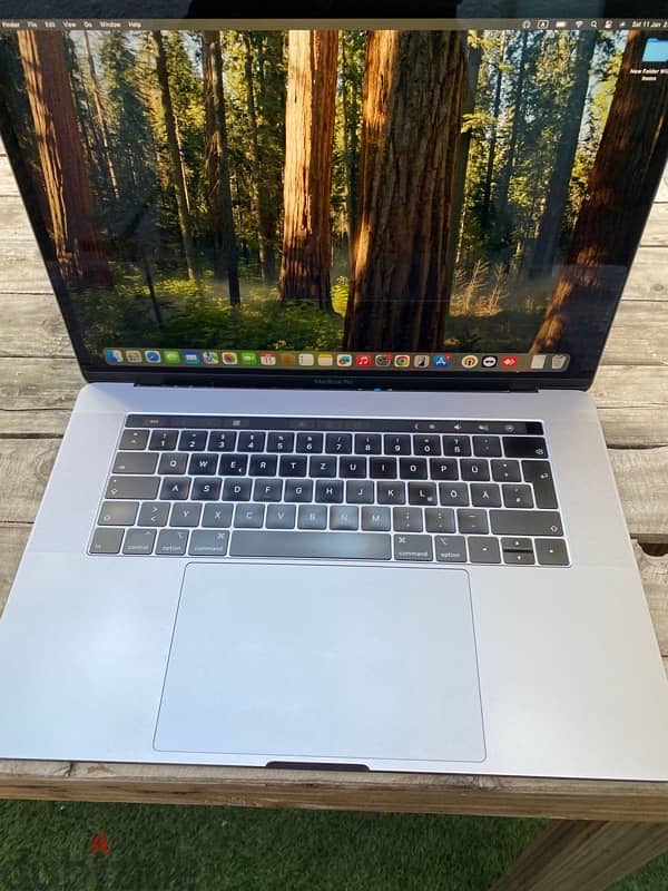 MacBook Pro 15-inch 2018 Excellent Condition 0