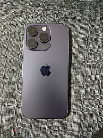 iPhone 14 pro purple