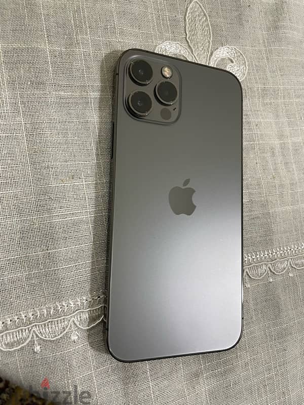 iphone 12 pro 4