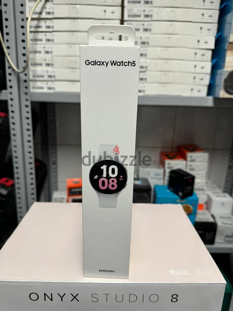 Samsung galaxy watch 5 44mm silver r910 great & new price 0