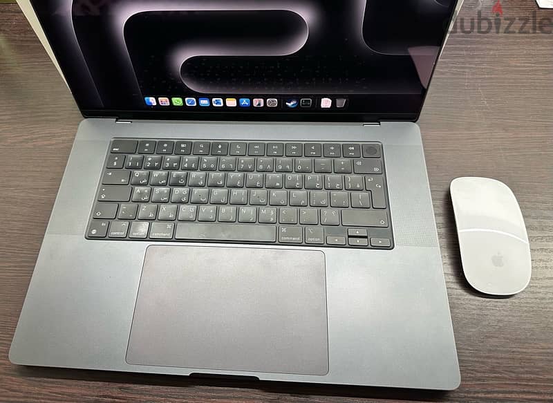 Apple MacBook pro M3 pro 1