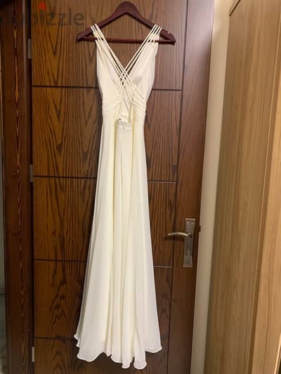 long white wedding dress used only one time