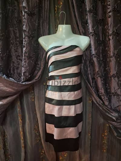 فستان اسود و زهري للبيع  black and pink dress. for sale