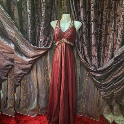 فستان لون خمري burgundy dress