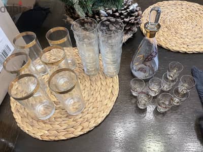 Glasses cups