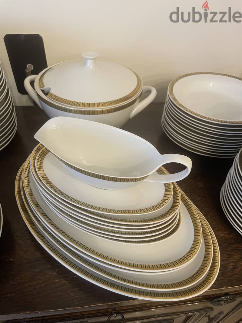 Full big dinner set 3