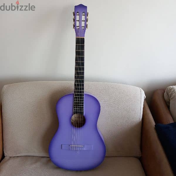 Classic Guitar  - Mauve color  - size 3/4 with Stand in wood 2