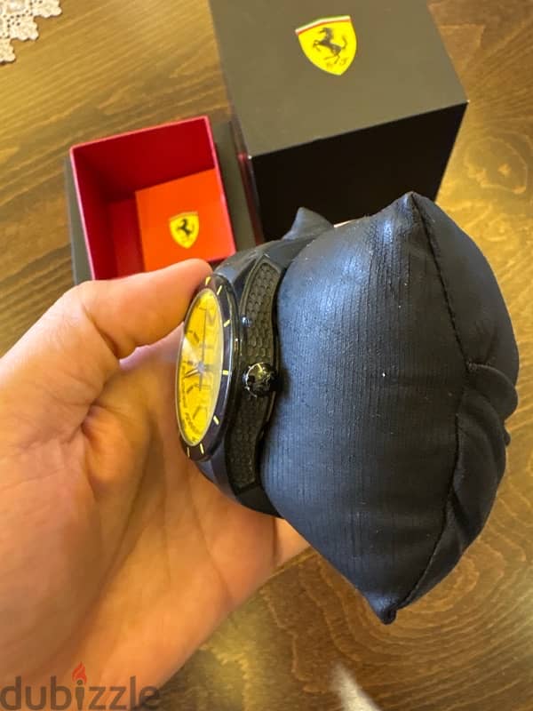 scuderia ferrari watch 1