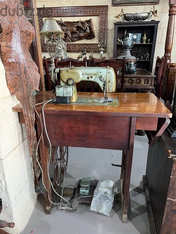 antique sewing machine 3