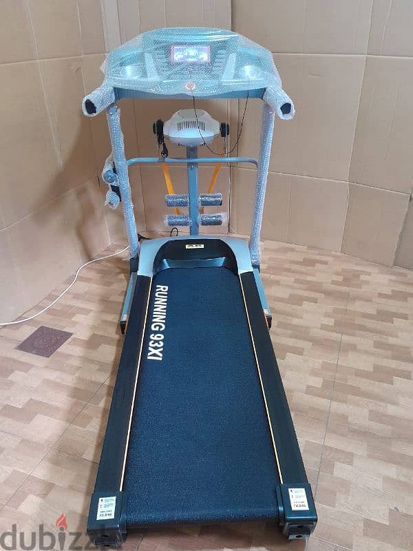 3hp motor_ ful options, automatic incline, 1