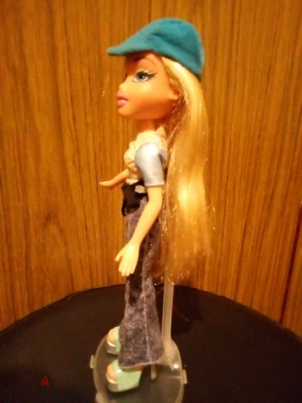 BRATZ CLOE -FIRST EDITION Ever MGA 2001 Rare vintage As new doll=40$ 5