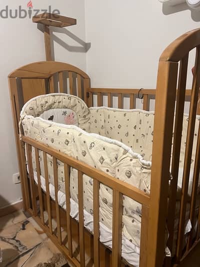 Full set baby bed with mattress