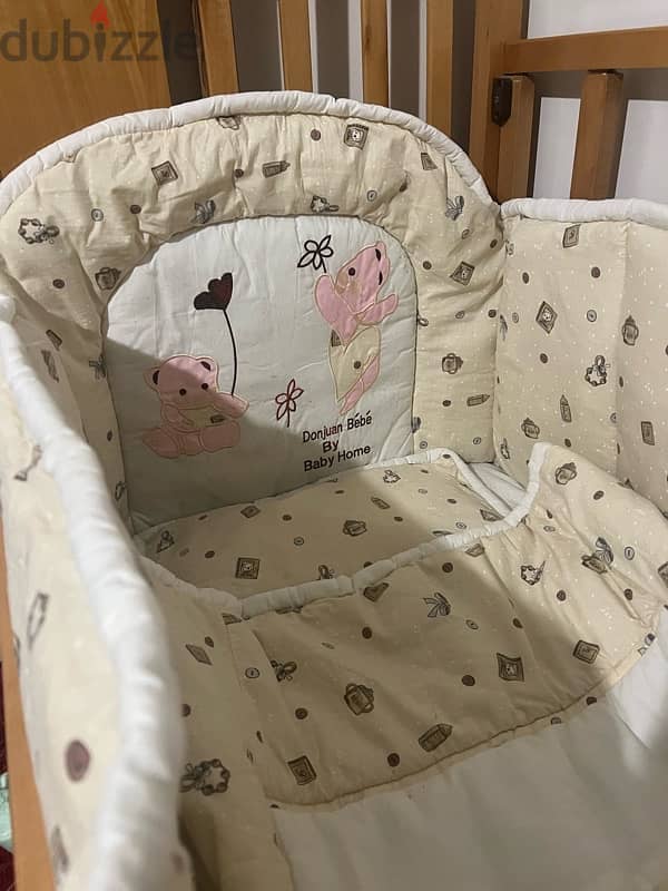 Full set baby bed with mattress 3