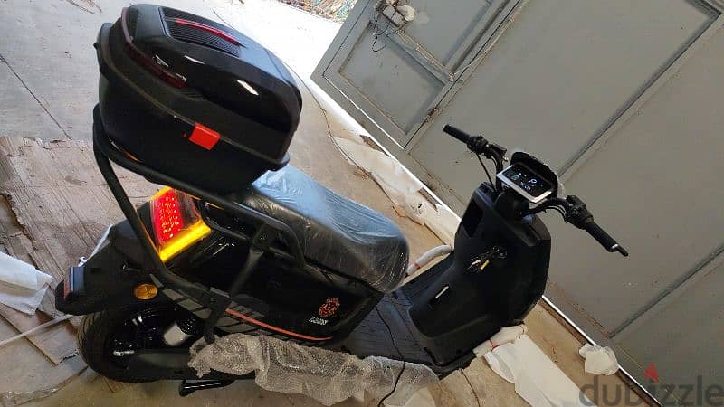 3000 watt lithium cross motorcycle 2