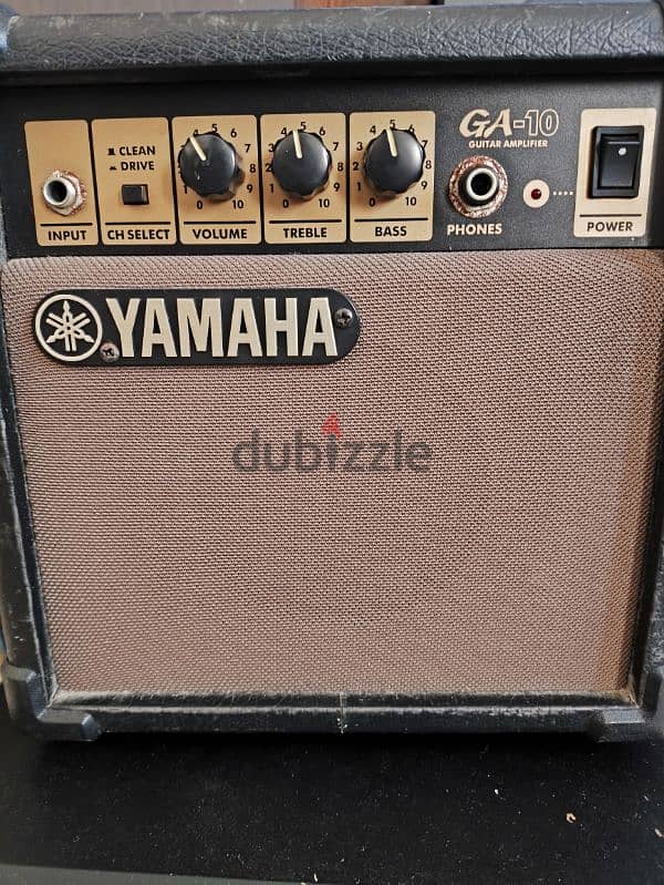 Yamaha guitar amplifier 1