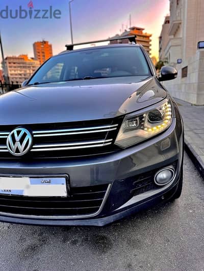 Volkswagen Tiguan R. line 2012