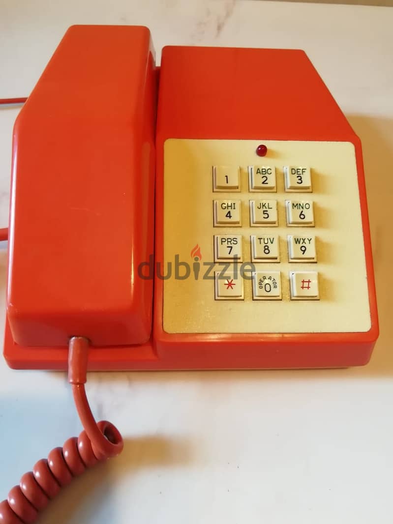 vintage 80s telephone perfect working condition 2 colors available 3