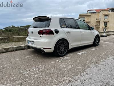 Volkswagen GTI 2011