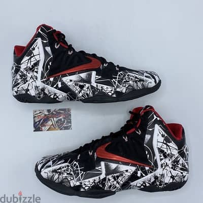 Nike lebron 11 ( Barely Used) size 45 ( fits for smaller sizes)