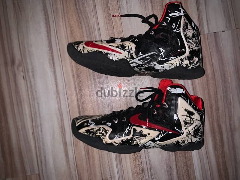 Nike lebron 11 ( Barely Used) size 45 ( fits for smaller sizes) 2