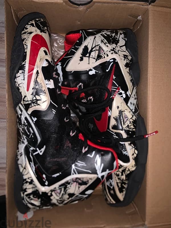 Nike lebron 11 ( Barely Used) size 45 ( fits for smaller sizes) 3