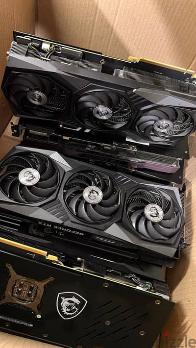 msi gaming x trio RTX 3090 graphic cards