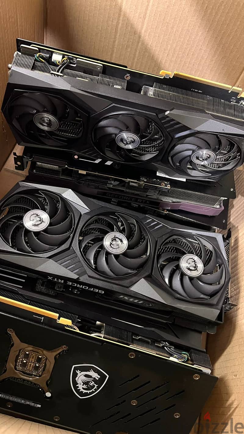 msi gaming x trio RTX 3090 graphic cards 0