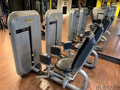 2 technogym abductor an adductor like new hight quality