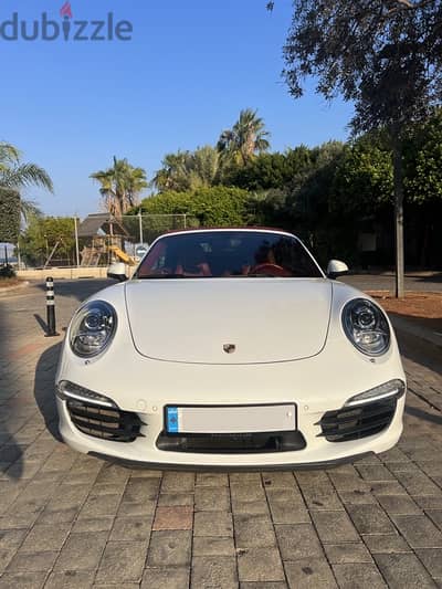 Porsche 911 Carrera S Cabriolet - Model 2014