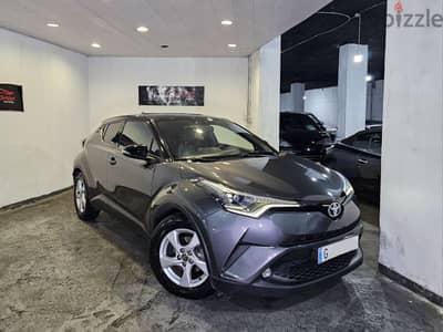 2018 Toyota CHR FULL AWD Grey/Black Leather Company Source BUMC