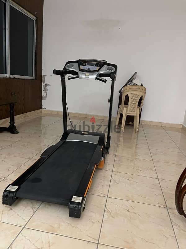 Pro Gym Treadmill - Used like new! 2