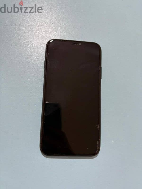 iPhone 11 used like new 1