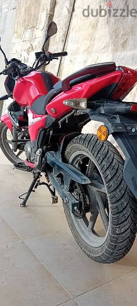 benelli like new  750$ 2